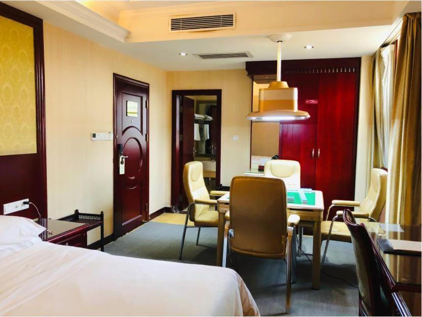 Vienna Hotel Zhongkai Road Branch هويزو المظهر الخارجي الصورة